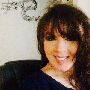 Meet your Posher, Lyne